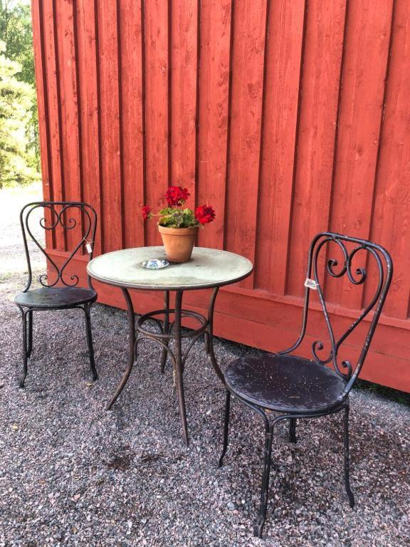 Lillemyrsgarden Guest House Forshaga Exterior foto